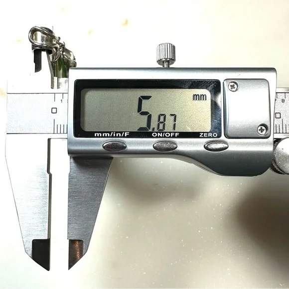 Artisan Green Jasper Sterling Silver Pendant with Hand-forged Rose and Leaves - Picture 10 of 15